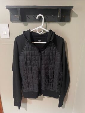Old Navy Active Black Dynamic Fleece Pullover